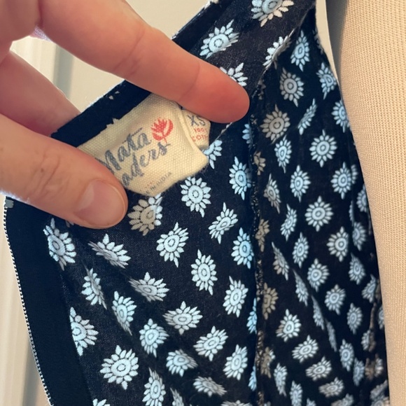 Mata Traders Cotton peasant dress with embroidery XS - Picture 7 of 9